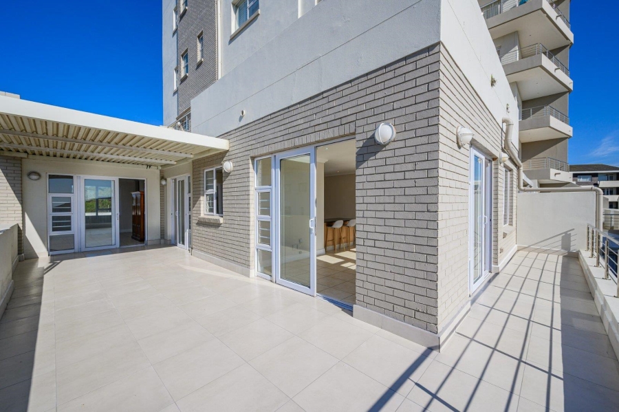 2 Bedroom Property for Sale in Humewood Eastern Cape